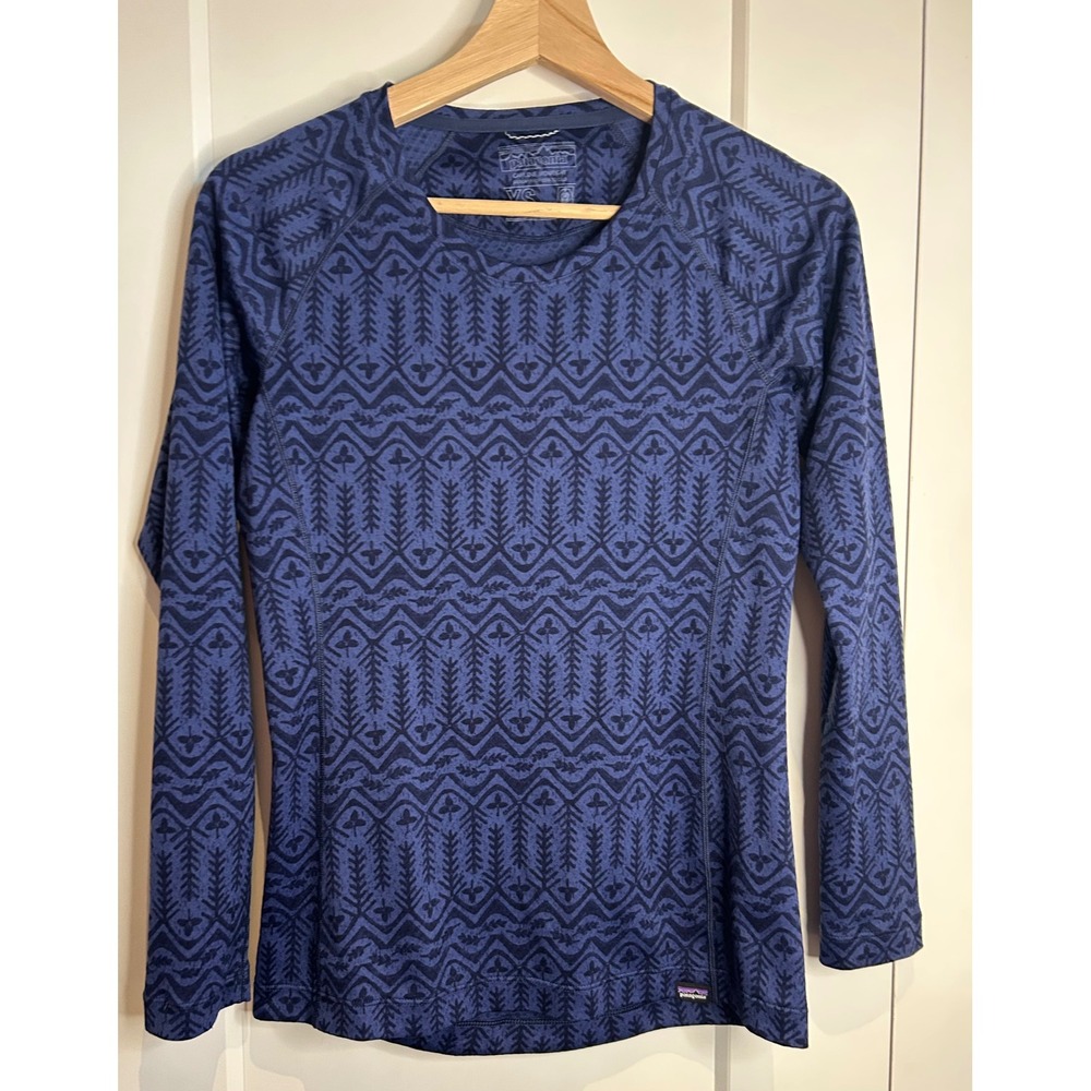 Patagonia Capilene Midweight Baselayer Top Navy Blue Geometric Print XS